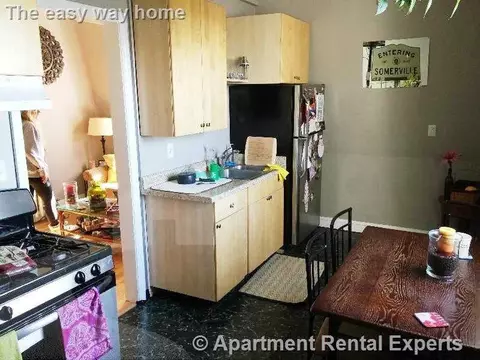 358 Broadway #5, Somerville, MA 02145