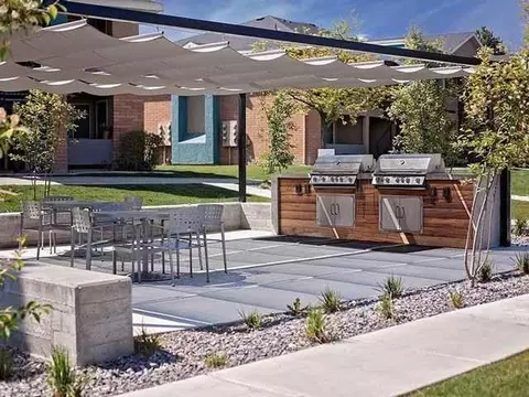 6885 S Redwood Rd, West Jordan, UT 84084