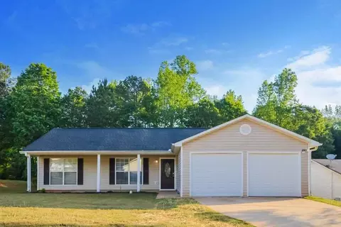 9162 S Sterling Lakes Dr, Covington, GA 30014