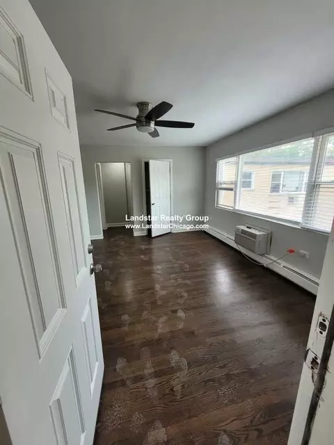 1323 W Sherwin Ave #2A, Chicago, IL 60626