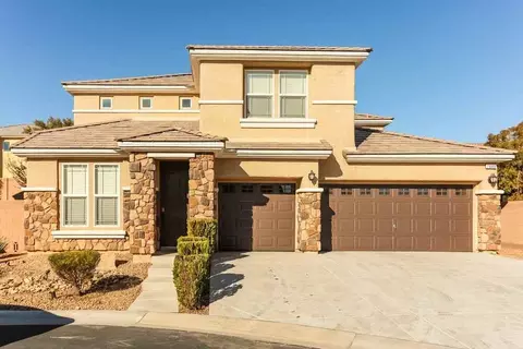 7649 Heavenly Peak St, Las Vegas, NV 89166