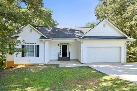 36 Hickory Holw SW, Cartersville, GA 30120