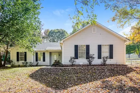 270 Lazy Hollow Ln, Covington, GA 30016