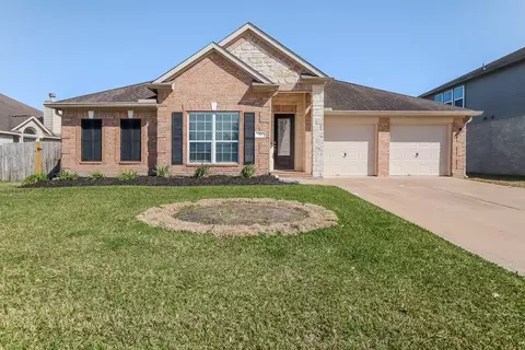 22 Atascadero Dr, Manvel, TX 77578