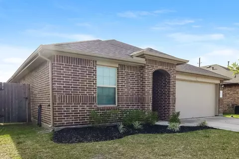 8419 Ideal Dr, Rosharon, TX 77583