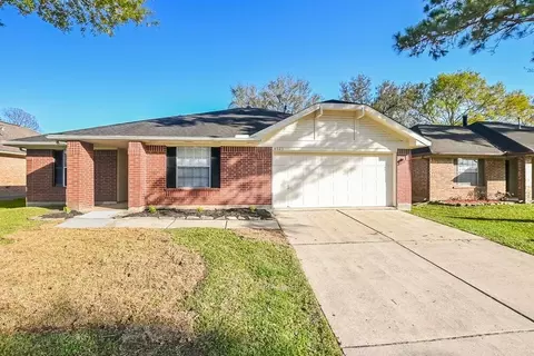 4923 Bayboro Park Dr, Friendswood, TX 77546