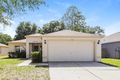 12932 Kings Lake Dr, Gibsonton, FL 33534