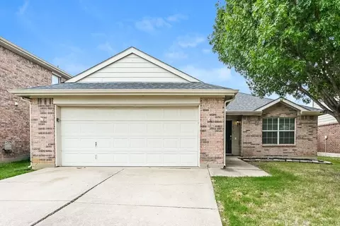 10769 Braemoor Dr, Haslet, TX 76052