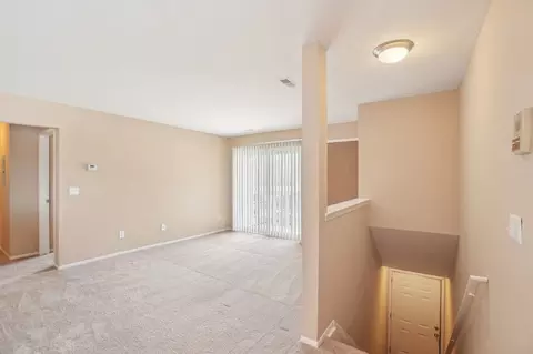 5825 Plum Hollow Dr, Ypsilanti, MI 48197 photo 15