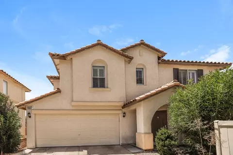 9327 Pyrope Ct, Spring Valley, NV 89148