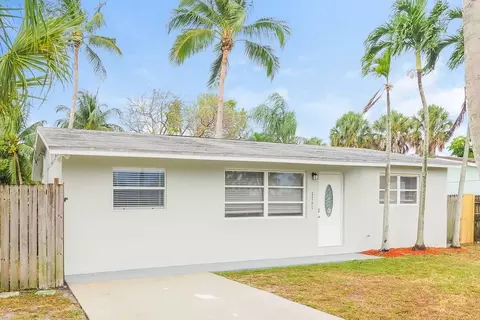 3705 William St, West Palm Beach, FL 33403