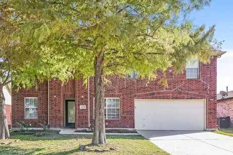 1112 Hampton Dr, Forney, TX 75126