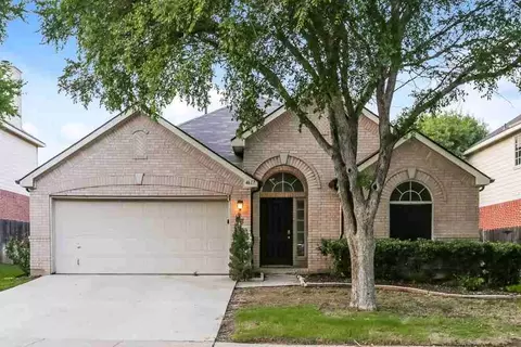 4617 Seneca Dr, Fort Worth, TX 76137