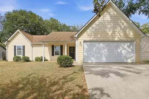 3692 Fay Dr, Rex, GA 30273