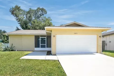 12873 Pineway Dr, Largo, FL 33773
