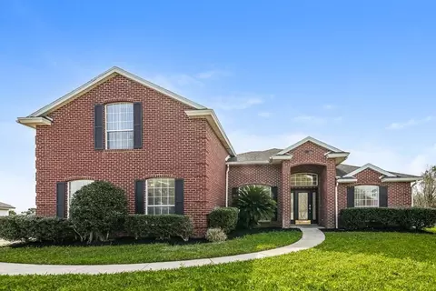 6826 Elkmont Dr, Jacksonville, FL 32226