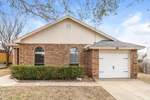 6721 Rhea Ridge Dr, Fort Worth, TX 76135