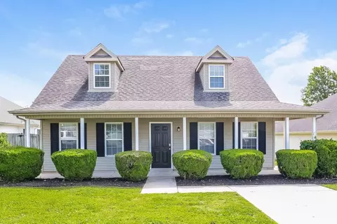 2611 Hawk Eye Ct, Murfreesboro, TN 37128