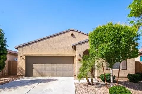 10404 W Hammond Ln, Tolleson, AZ 85353