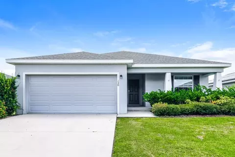 130 Eloise Oaks Dr, Winter Haven, FL 33884