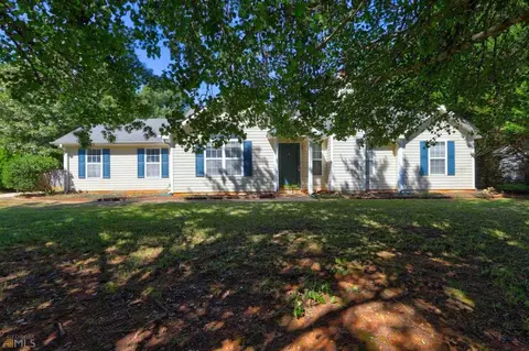35 Hedgerose Dr Hedgerose Dr, Newnan, GA 30265