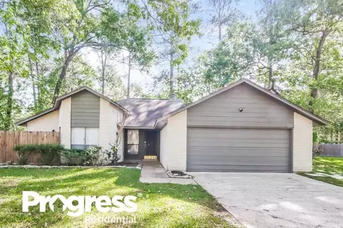 16210 S Helm Ct, Crosby, TX 77532