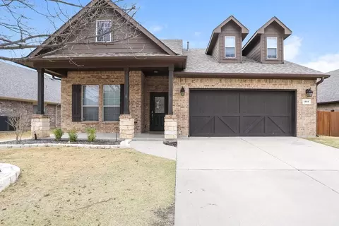 1400 Ocotillo Ln, Fort Worth, TX 76177