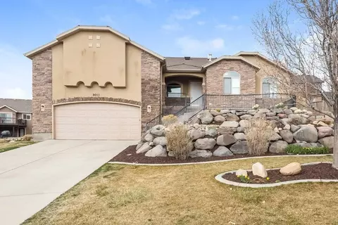 9055 N Barton Creek Dr, Eagle Mountain, UT 84005