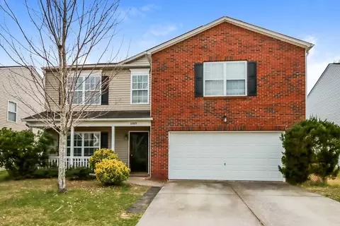 11009 Dry Stone Dr, Huntersville, NC 28078