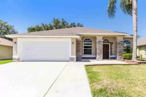 28506 Tall Grass Dr, Wesley Chapel, FL 33543