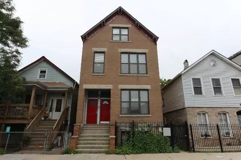 1509 W Fry St #1F, Chicago, IL 60642