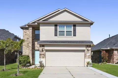 5223 Bay Ln, Bacliff, TX 77518