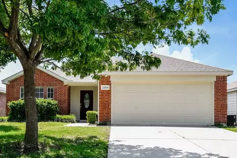 2208 Sumac Dr, Forney, TX 75126
