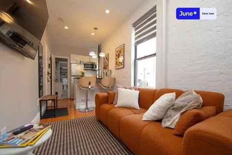826 9th Ave #5RN, New York, NY 10019