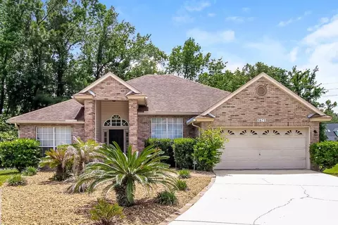 5671 Ribbon Rose Dr, Jacksonville, FL 32258
