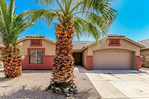 17205 N Chance Dr, Surprise, AZ 85374