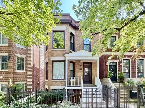 1721 W Nelson St #CH3, Chicago, IL 60657