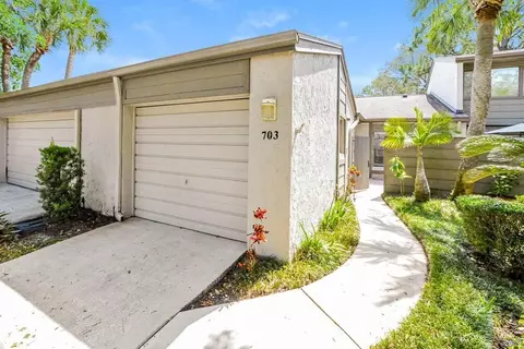 703 Drywood Ave, Fern Park, FL 32730