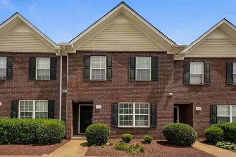 3007 Rg Buchanan Dr, La Vergne, TN 37086