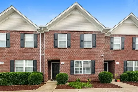 3007 Rg Buchanan Dr, La Vergne, TN 37086