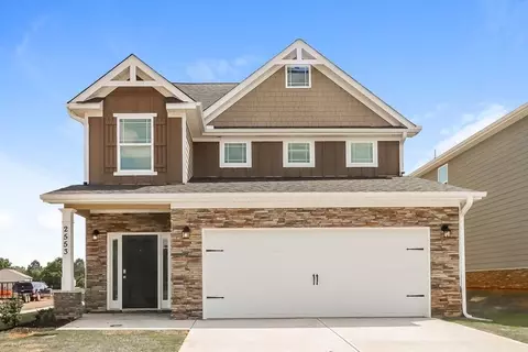 2553 Cornerstone Blvd, Hampton, GA 30228