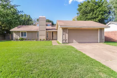 7914 Terry Franklin Dr, Bartlett, TN 38133
