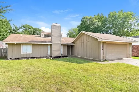 7914 Terry Franklin Dr, Bartlett, TN 38133