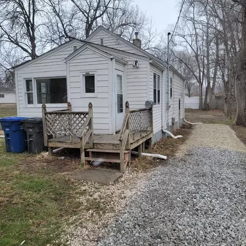 1211 Lewis Ave, Des Moines, IA 50315