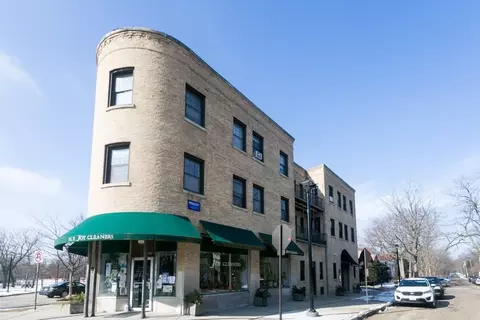 730 Judson Ave #09, Highland Park, IL 60035