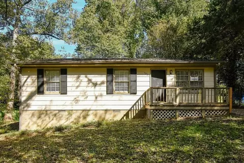900 Orris Ln SW, Mableton, GA 30126