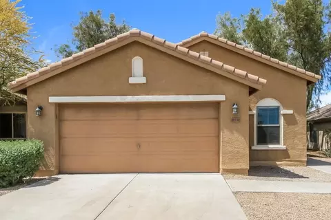 32830 N Sandstone Dr, San Tan Valley, AZ 85143