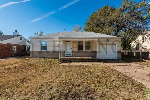 731 S Apache Dr, Wichita, KS 67207