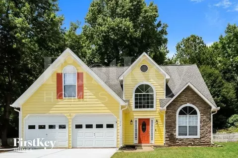 4516 Rushing Wind Ct, Powder Springs, GA 30127