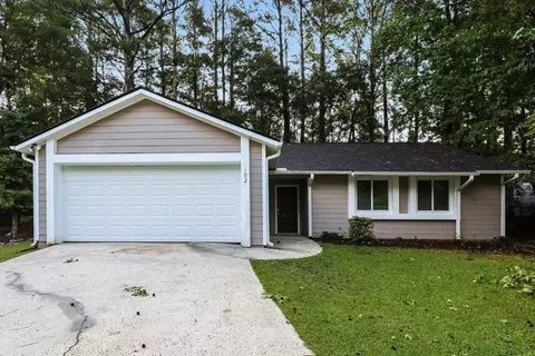 102 Dove Rise, Peachtree City, GA 30269